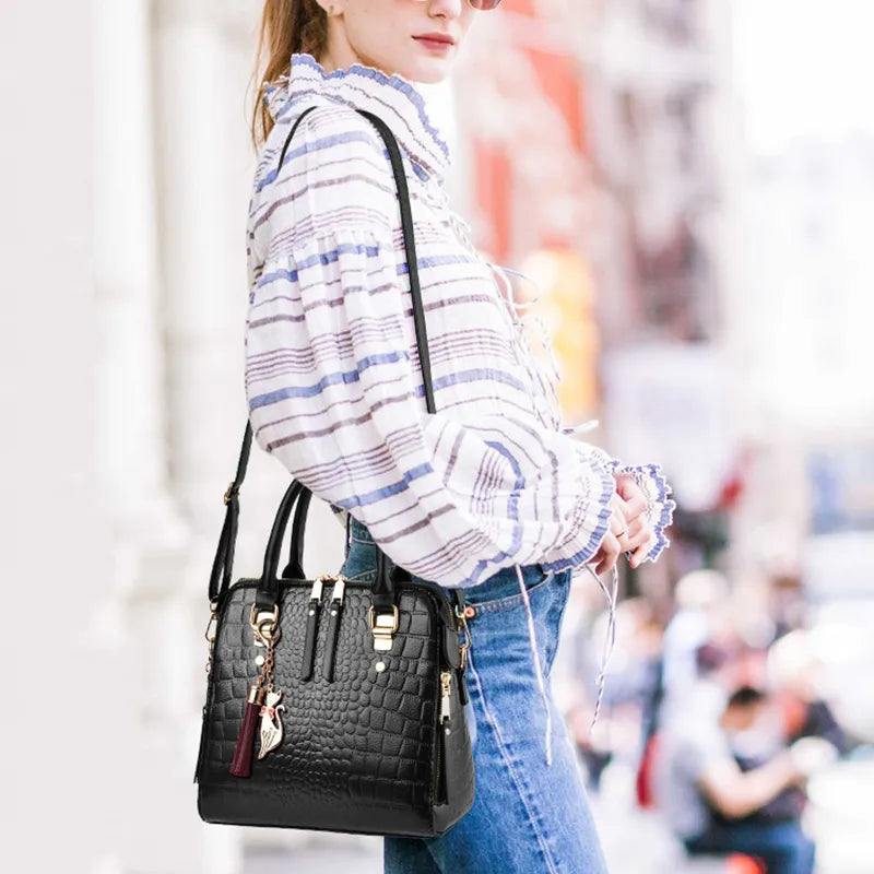 Bolsa De Couro Design Crocodilo - Philie Gold