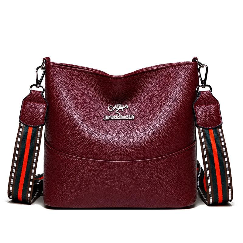 Bolsa de Couro Legítimo Italy (COMPRE 1 LEVE 2)